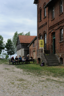 kunstraum kf4 brennerei zernikow 01 kitchen 10